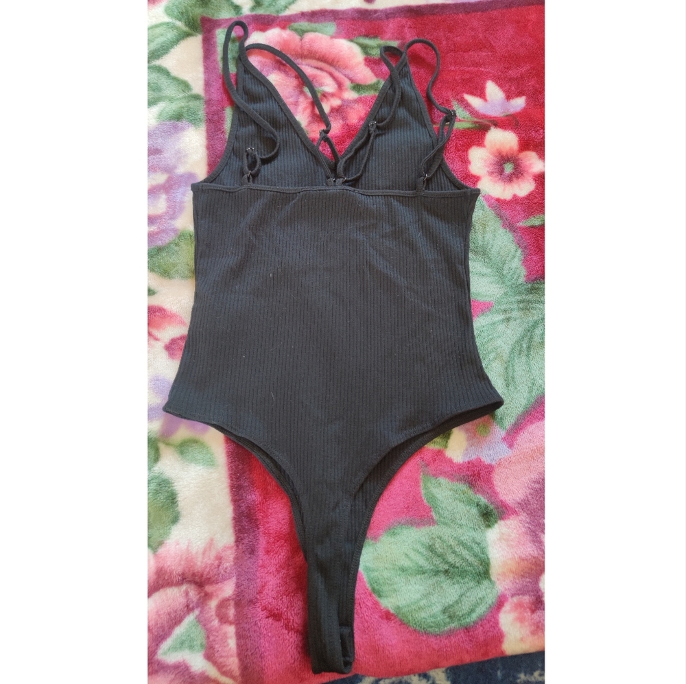 Forever 21 bodysuit - Picture 3 of 4